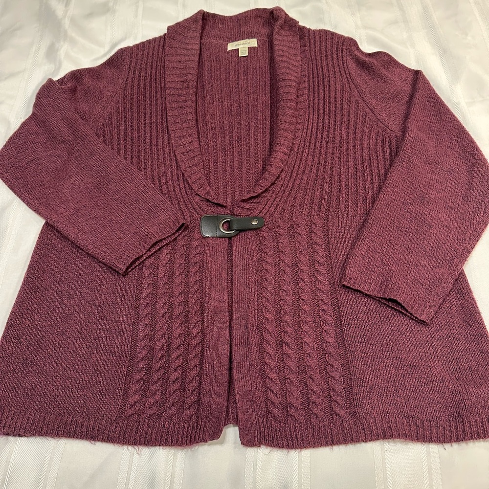 Lightweight plum sweater